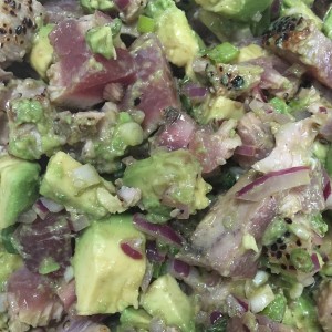 Fresh Ahi Tuna Salad thumbnail